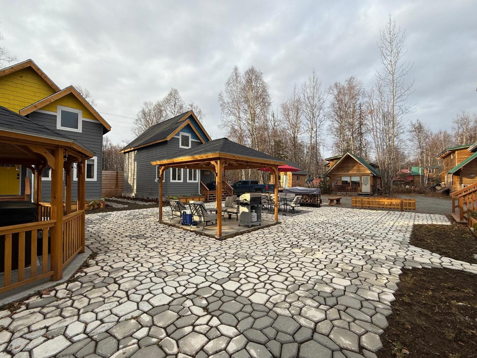 Talkeetna Log Cabin With Hot Tub Unit 2 Dış mekan fotoğraf